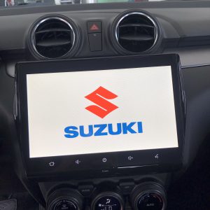 Màn hình trên xe Suzuki Swift 2021